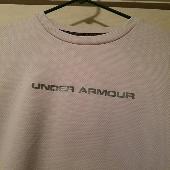 Under Armour mens L long sleeve - Picture 2 of 3